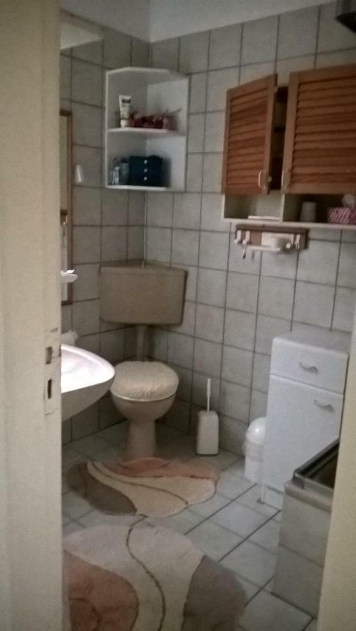Gemuetl. Ferienwohnung Und Privatzimmer Hamburg Exterior photo