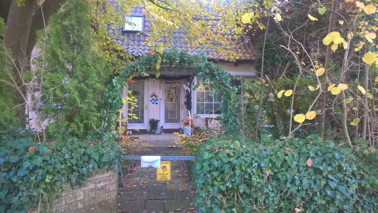 Gemuetl. Ferienwohnung Und Privatzimmer Hamburg Exterior photo