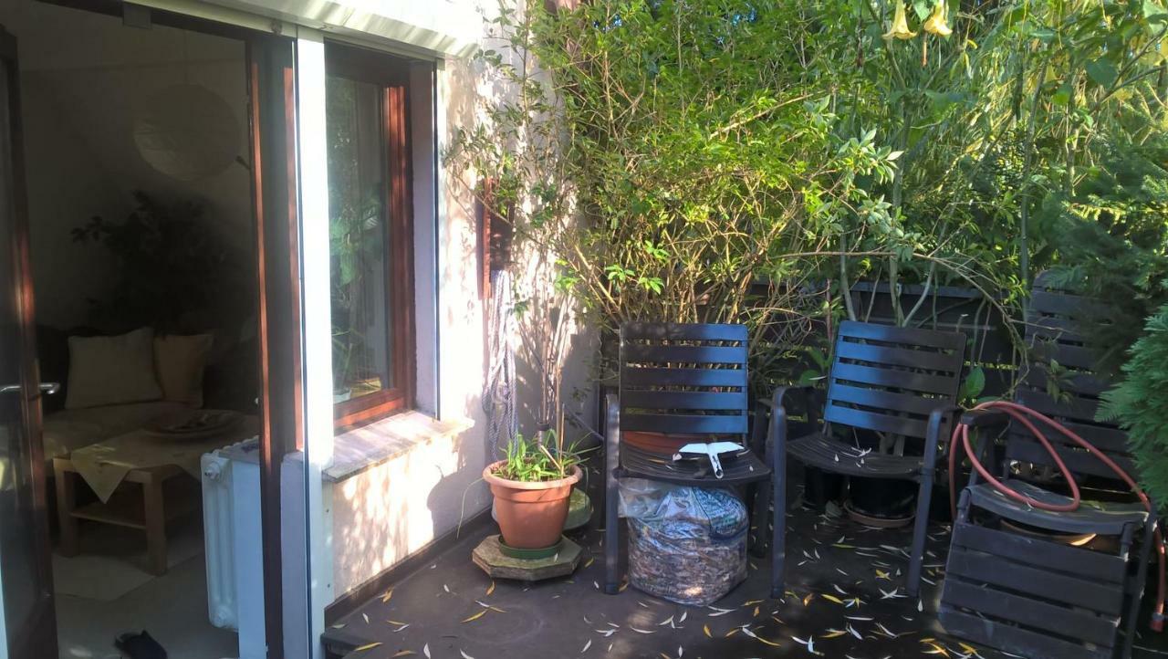 Gemuetl. Ferienwohnung Und Privatzimmer Hamburg Exterior photo